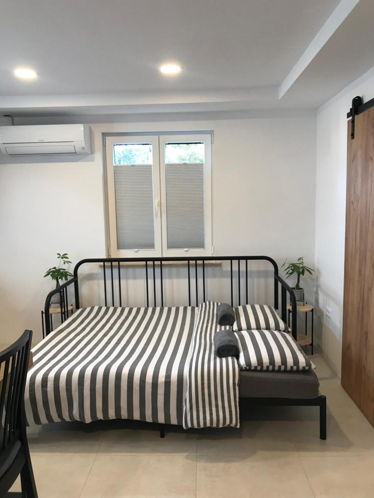Bella Vista Apartment 2 이졸라 외부 사진